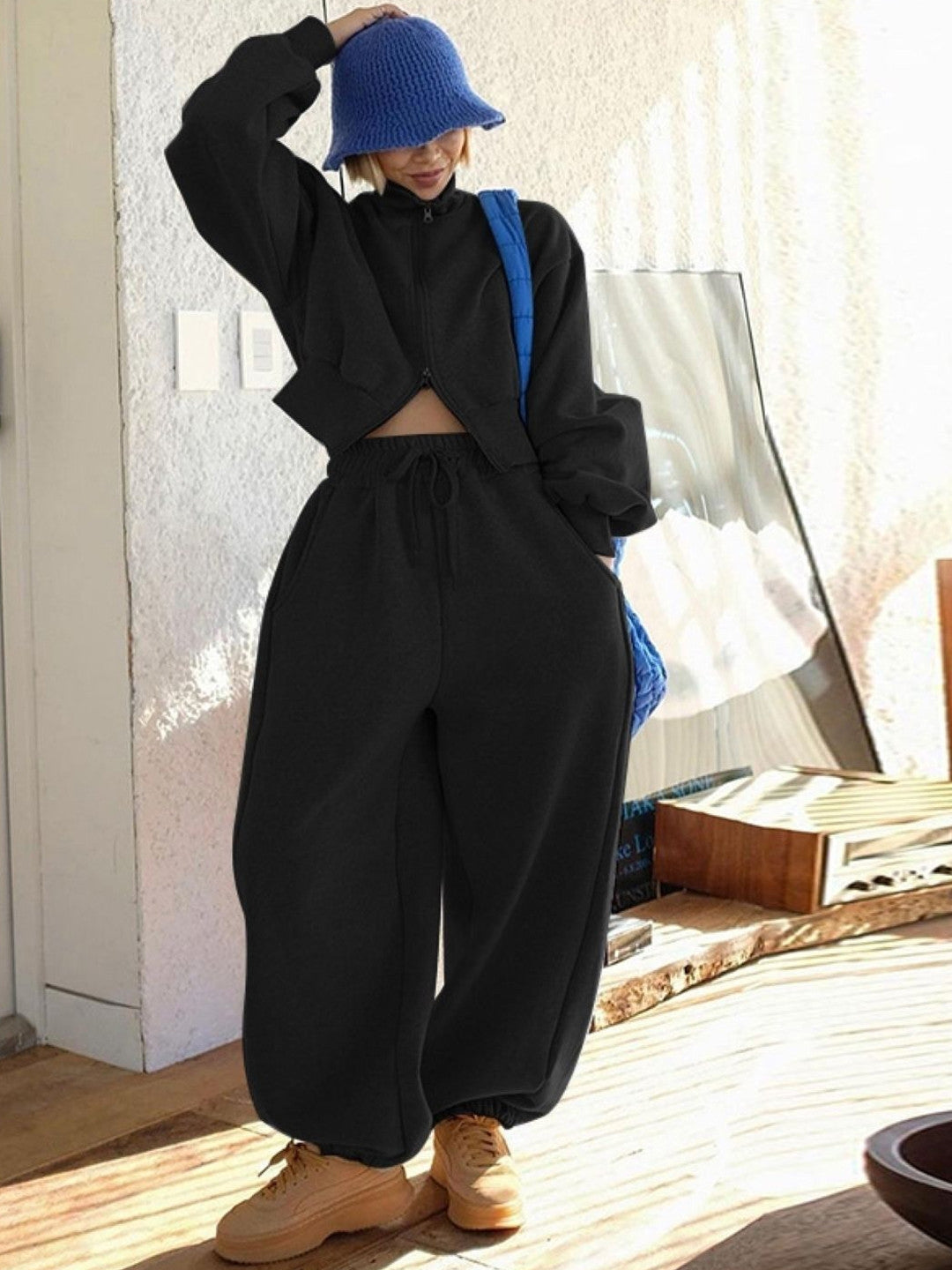 Black Solid Loose Fit Polyester Trouser