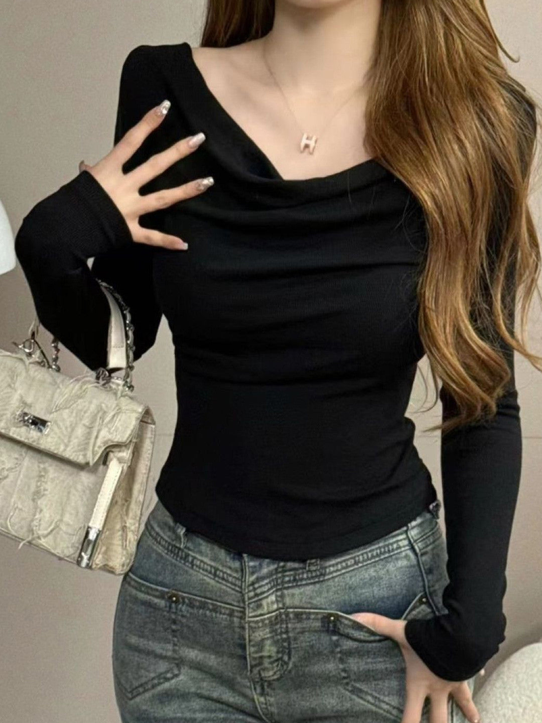 Black Off-Shoulder Long Sleeves Solid Viscose Rayon Top