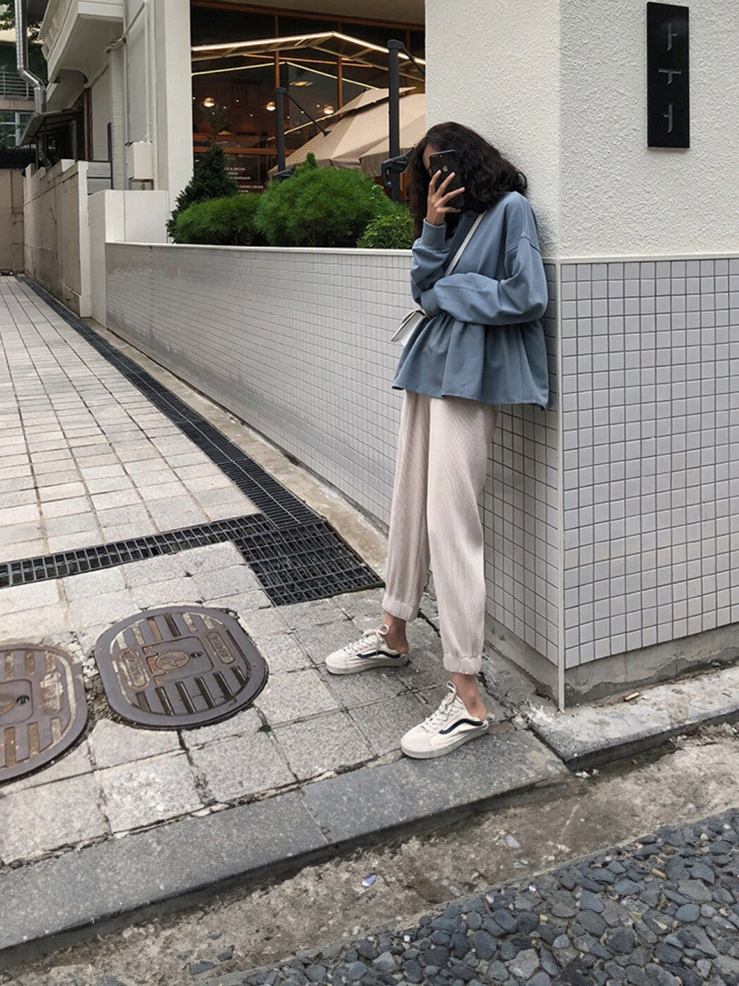 Blue Round Neck Long Sleeves Solid Polyester Regular Top