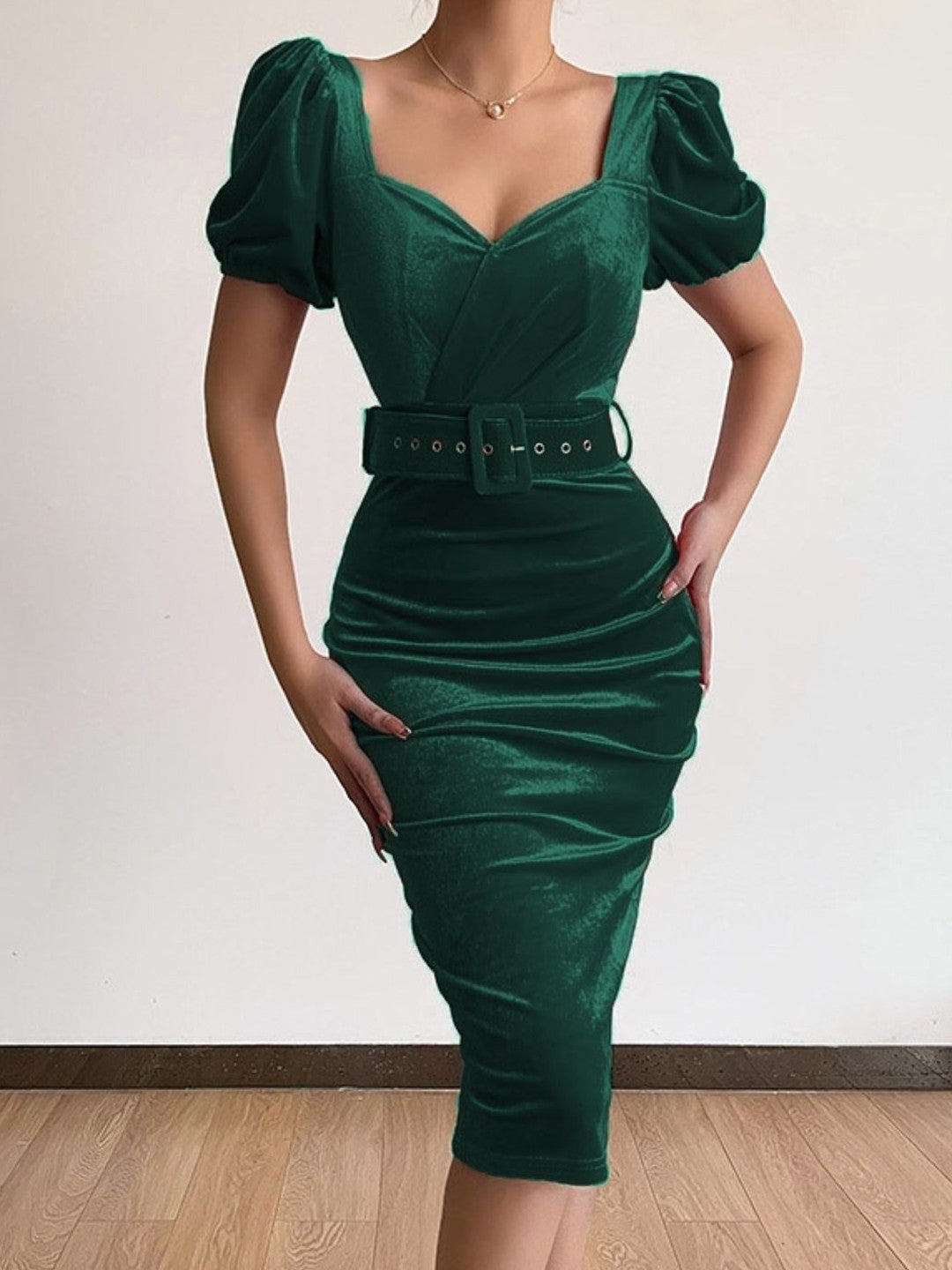 Green V-Neck Solid Short Sleeves Knee Length Bodycon Cotton Dress