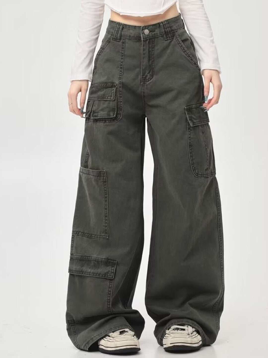 Black Relaxed Fit Solid Cotton Trouser