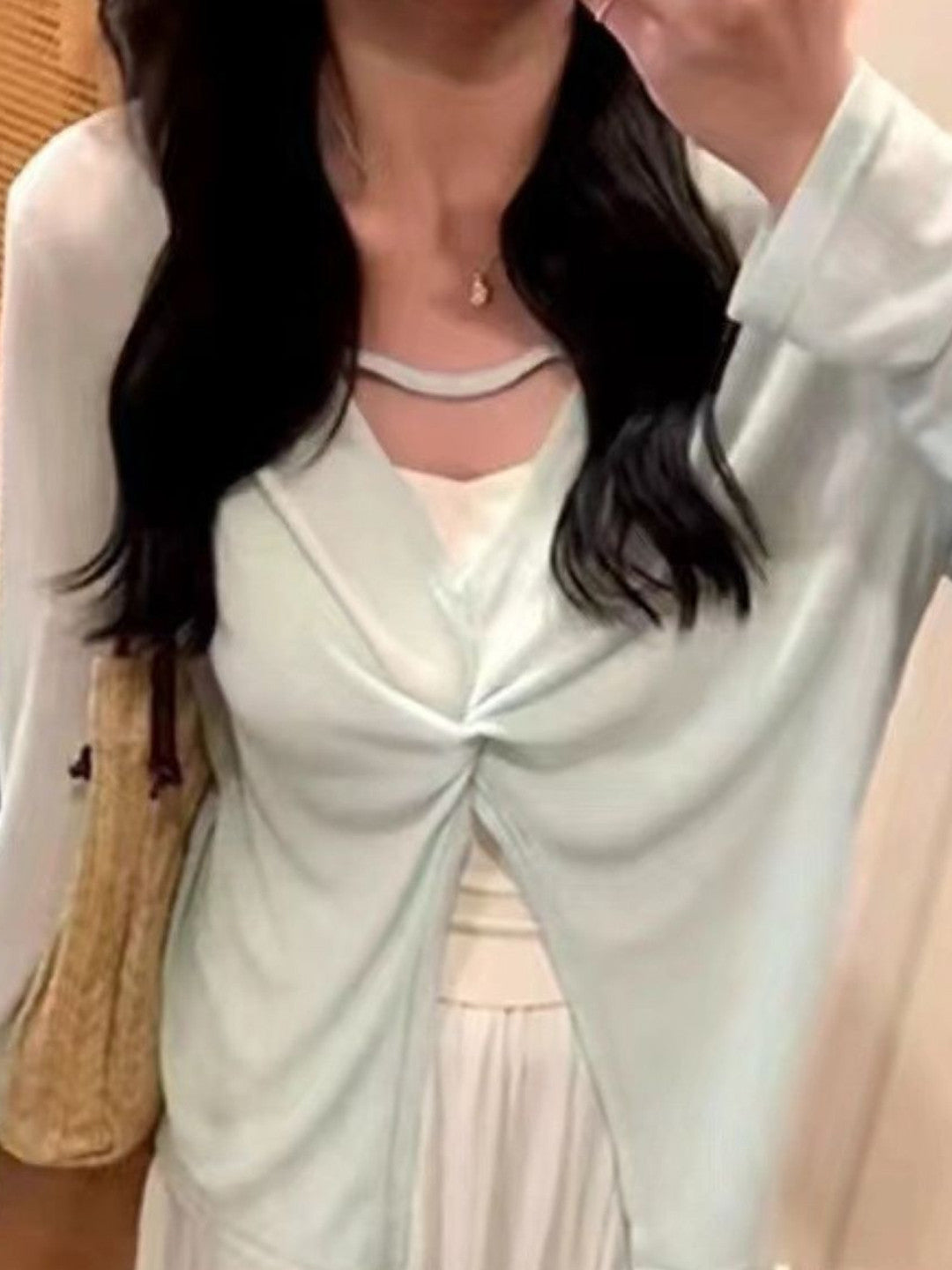 Green V-Neck Long Sleeves Solid Polyester Top