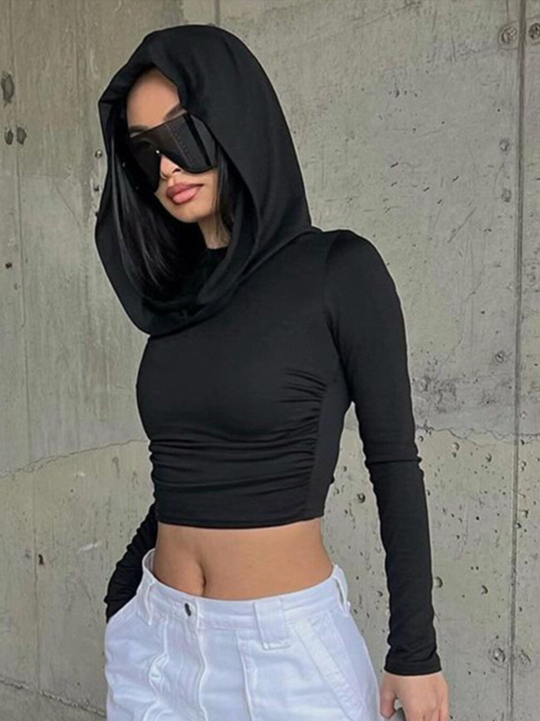 Black Hood Solid Long Sleeves Polyester Crop Top