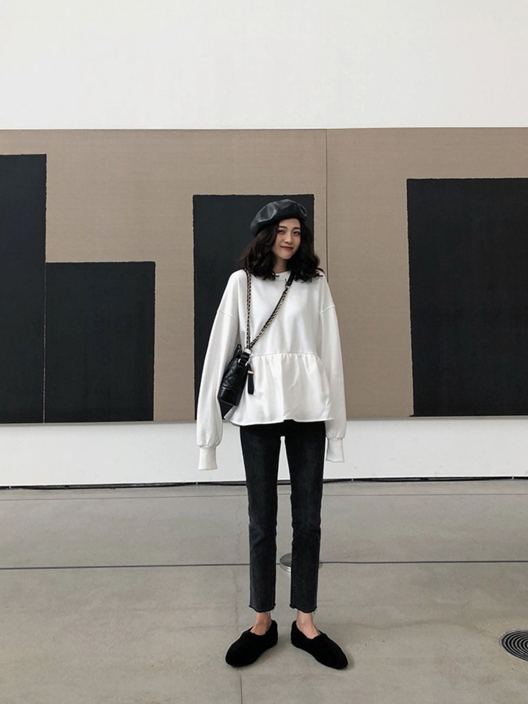 White Round Neck Long Sleeves Solid Polyester Regular Top