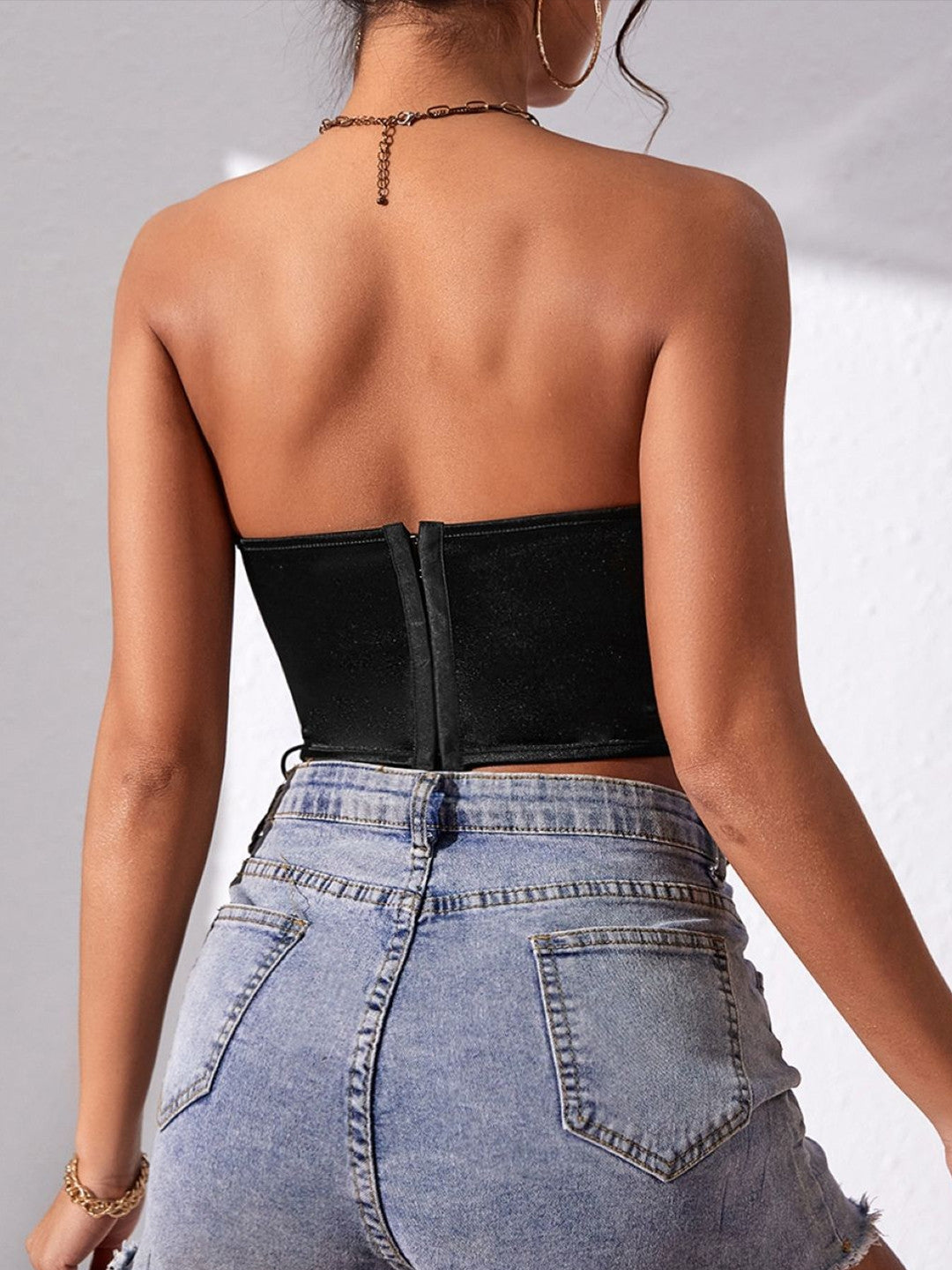 Black Off-Shoulder Sleeveless Solid Polyester Corset Top