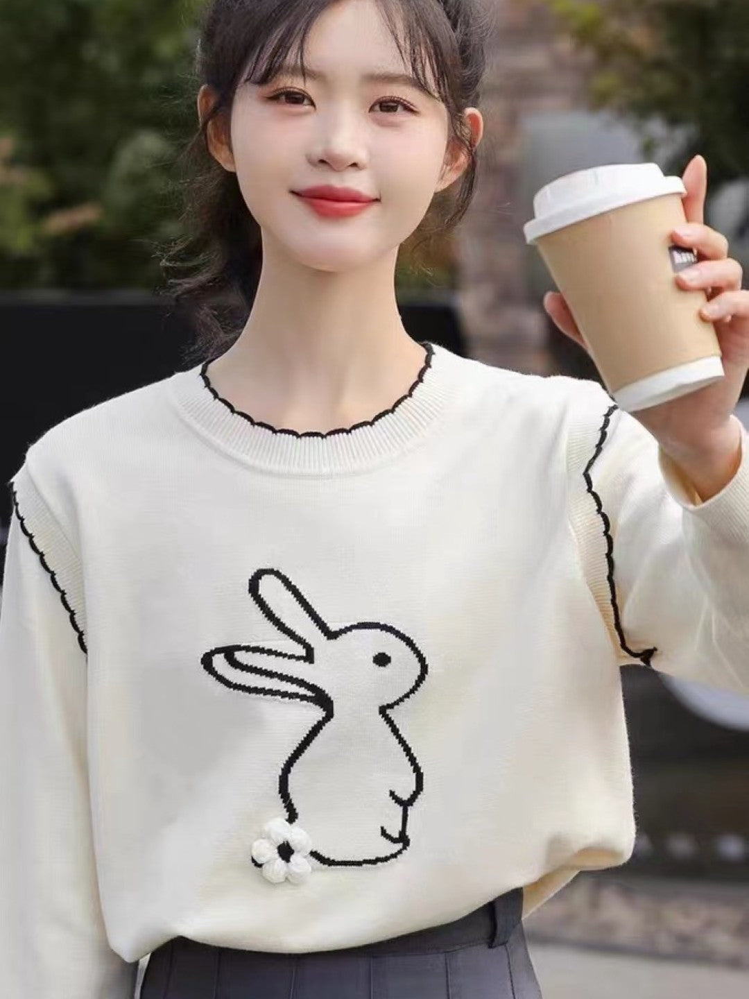 White Round Neck Long Sleeves Animal Regular Sleeves Viscose Rayon Top