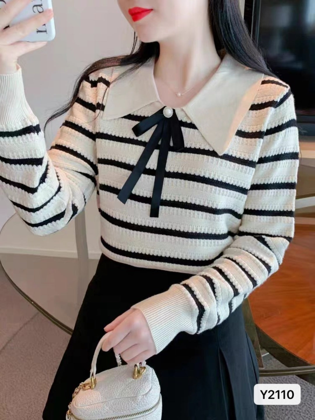White Round Neck Long Sleeves Horizontal Stripes Regular Sleeves Viscose Rayon Top