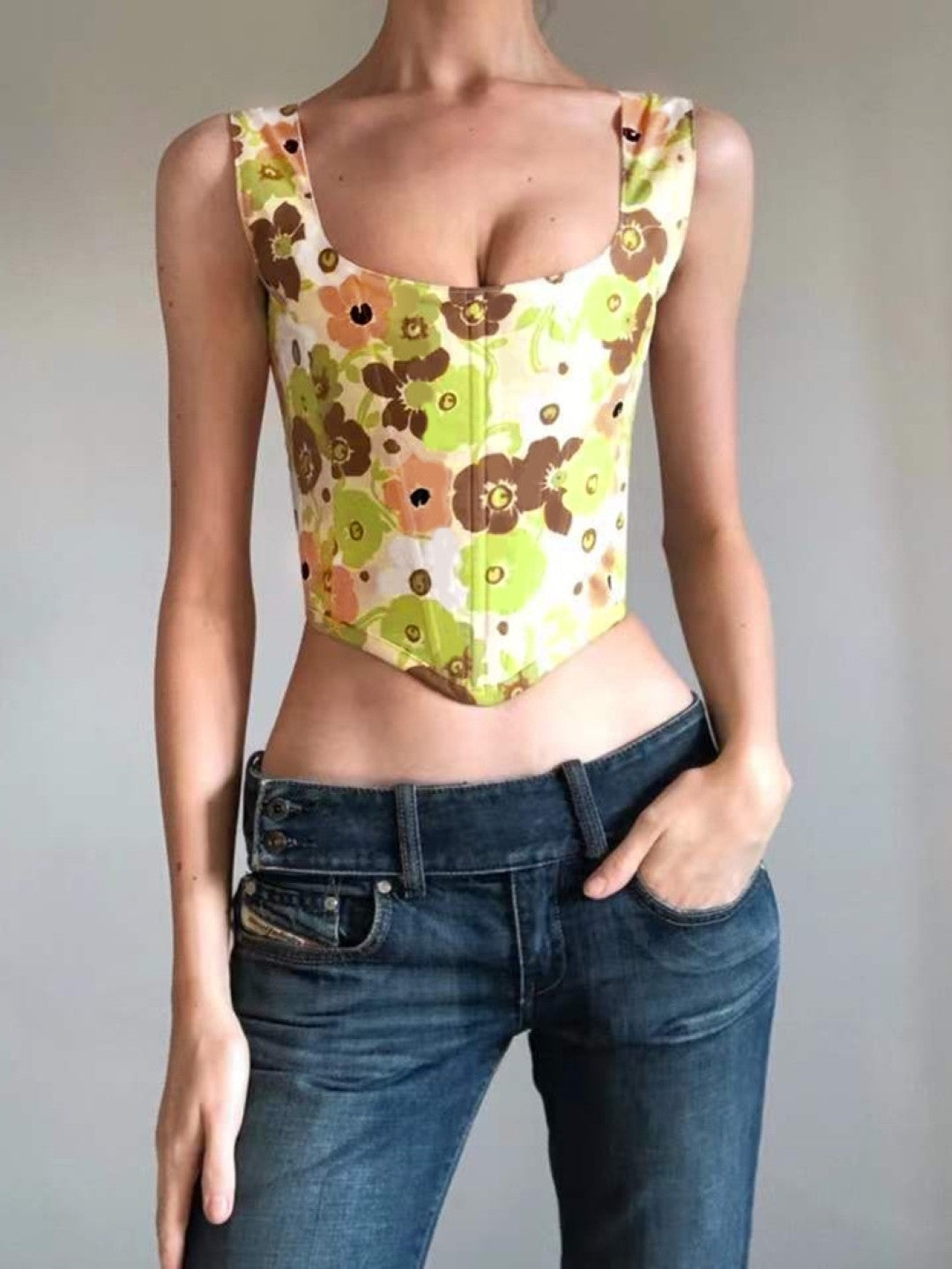 Green Square Neck Sleeveless Polyester Top