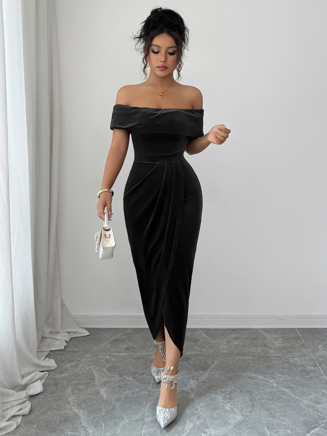 Black Off-Shoulder Solid Short Sleeves Maxi Bodycon Polyester Dress
