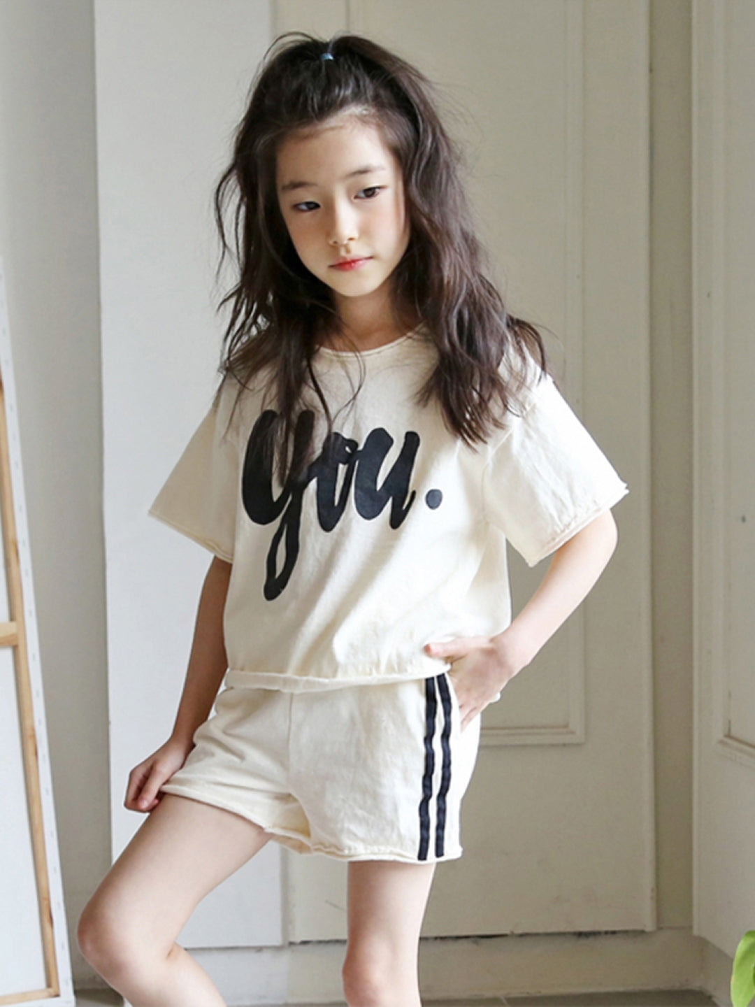 Beige & Black Round Neck Short Sleeves Cotton Blend Shorts & T-shirt Printed Clothing Set