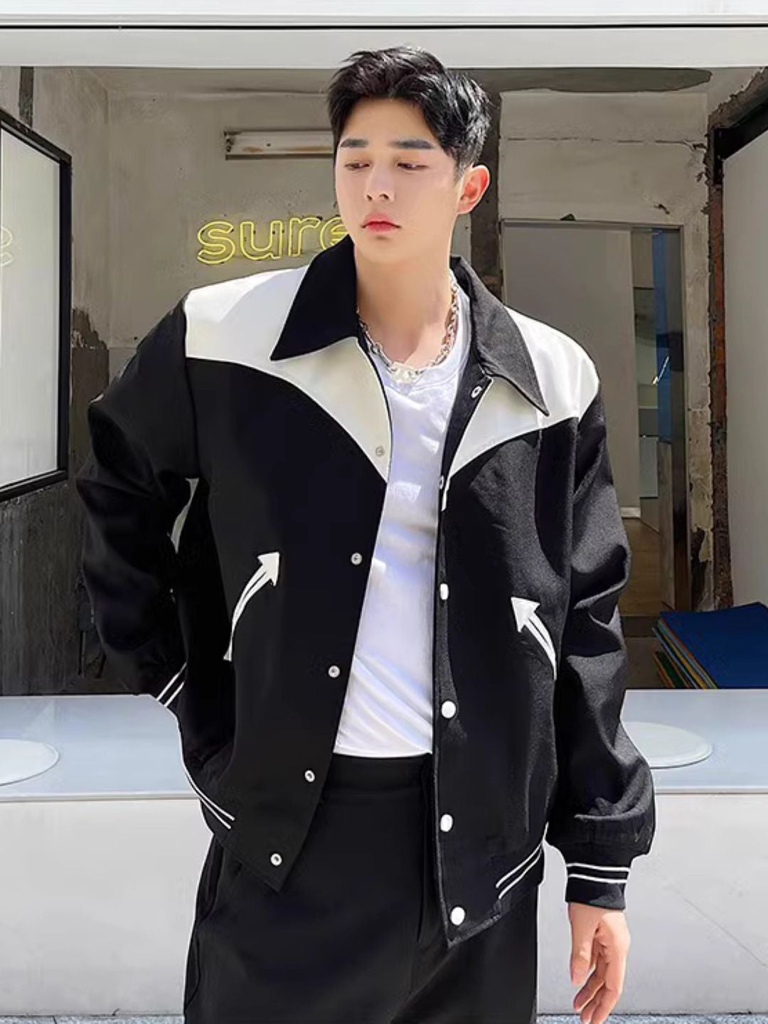 Black Spread Collar Long Sleeves Printed Polyester Open Front Jacket