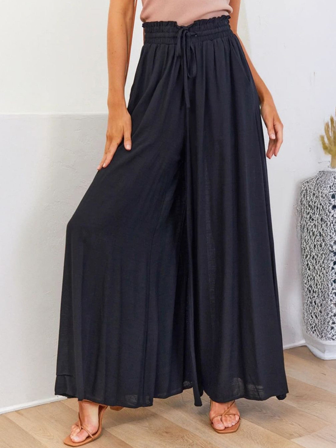 Black Loose Fit Solid Polyester Trouser