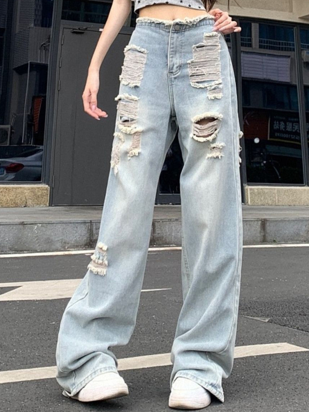 Blue Relaxed Fit Solid Cotton Trouser