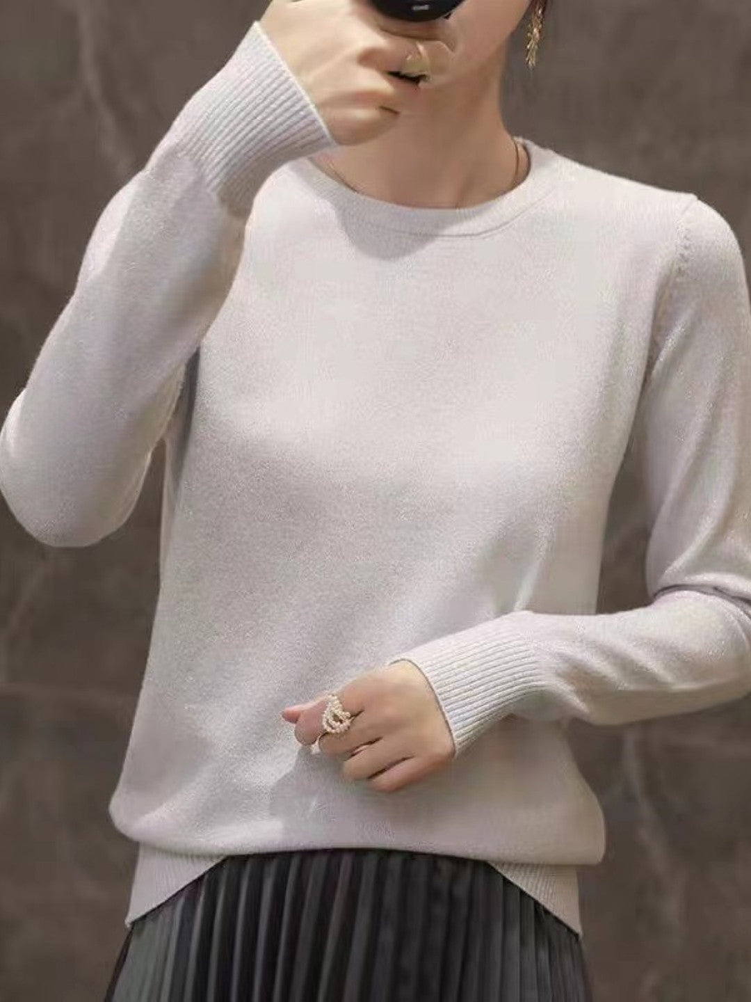 White Round Neck Solid Long Sleeves Viscose Rayon Regular Top