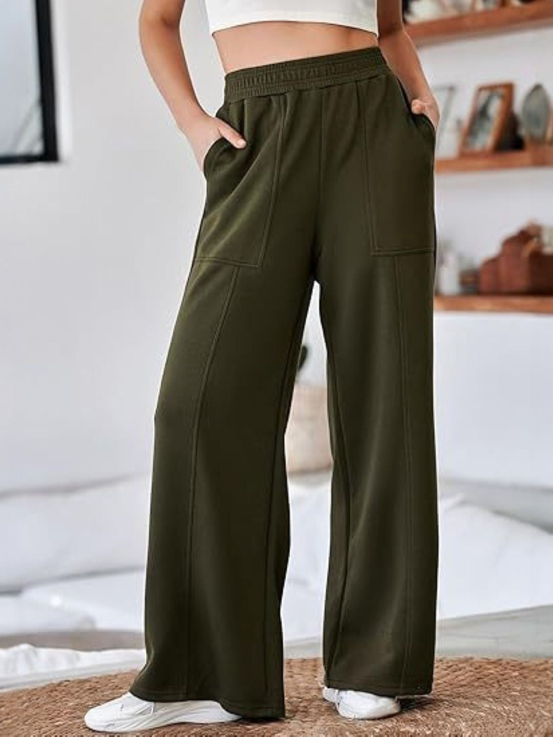 Green Relaxed Fit Solid Polyester Trouser