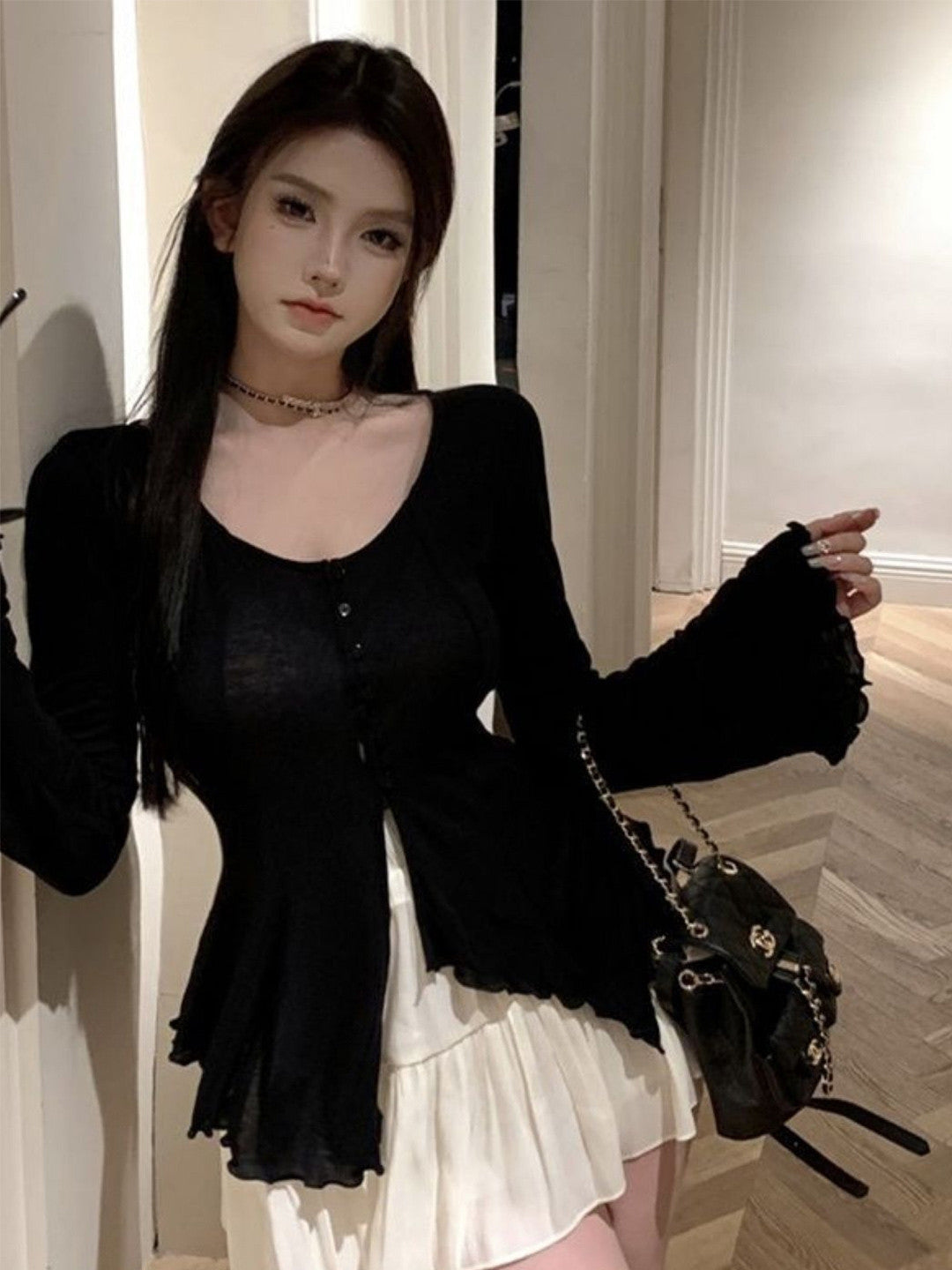 Black V-Neck Long Sleeves Solid Polyester Top