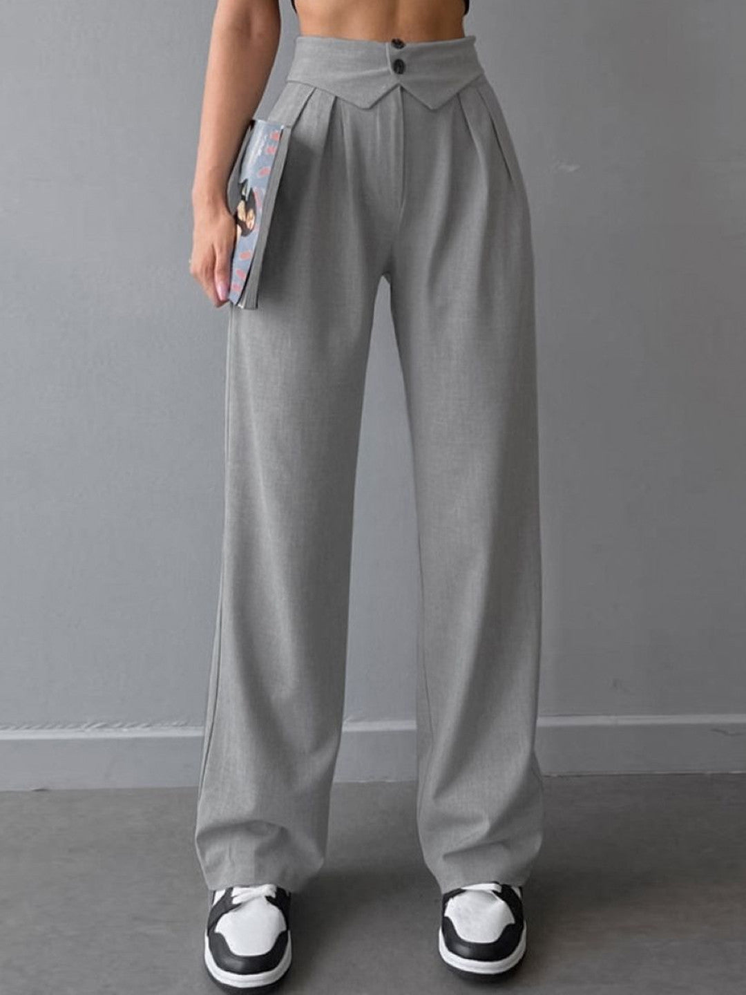 Grey Relaxed Fit Solid Polyester Trouser