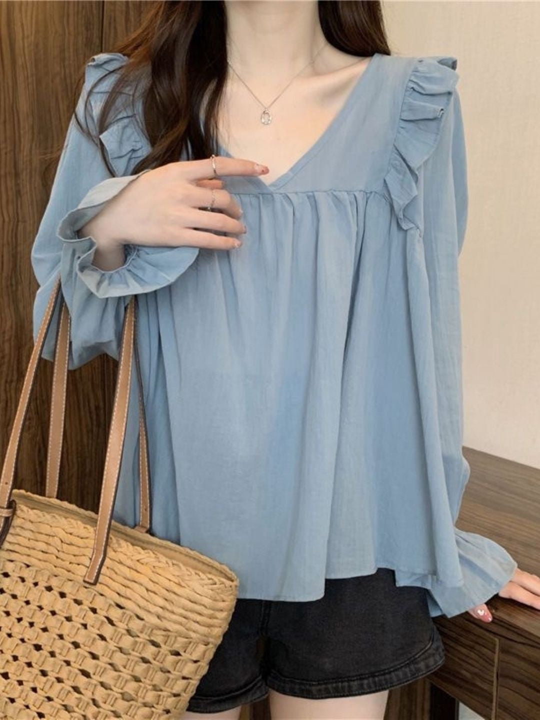 Blue V-Neck Long Sleeves Solid Polyester Top