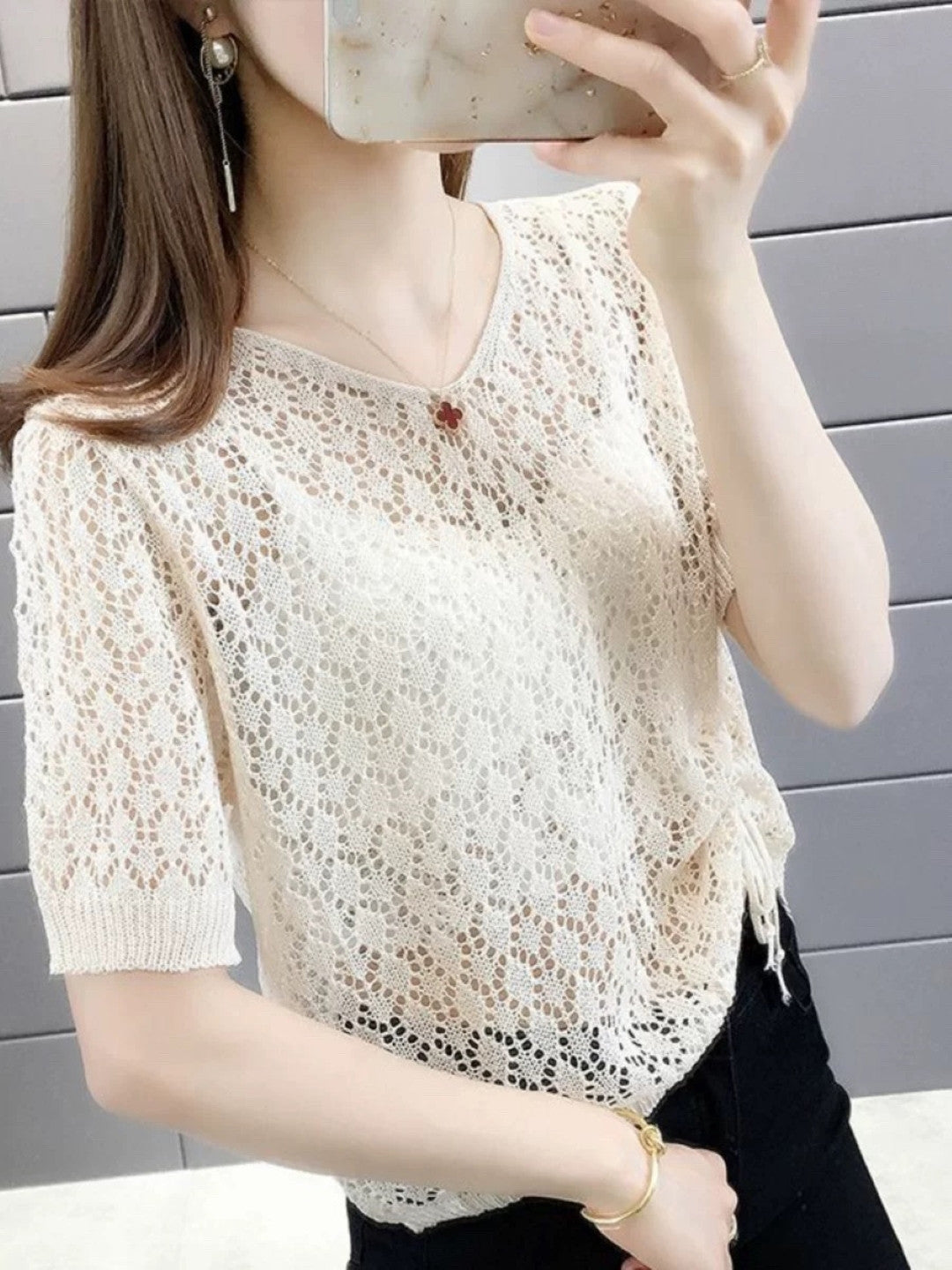 White V-Neck Short Sleeves Solid Polyester Top
