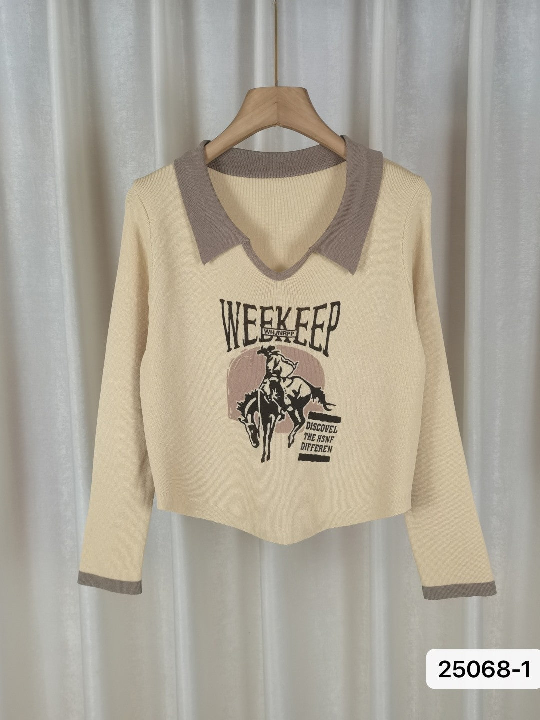 Cream Viscose Rayon V-Neck Long Sleeves Typography Top