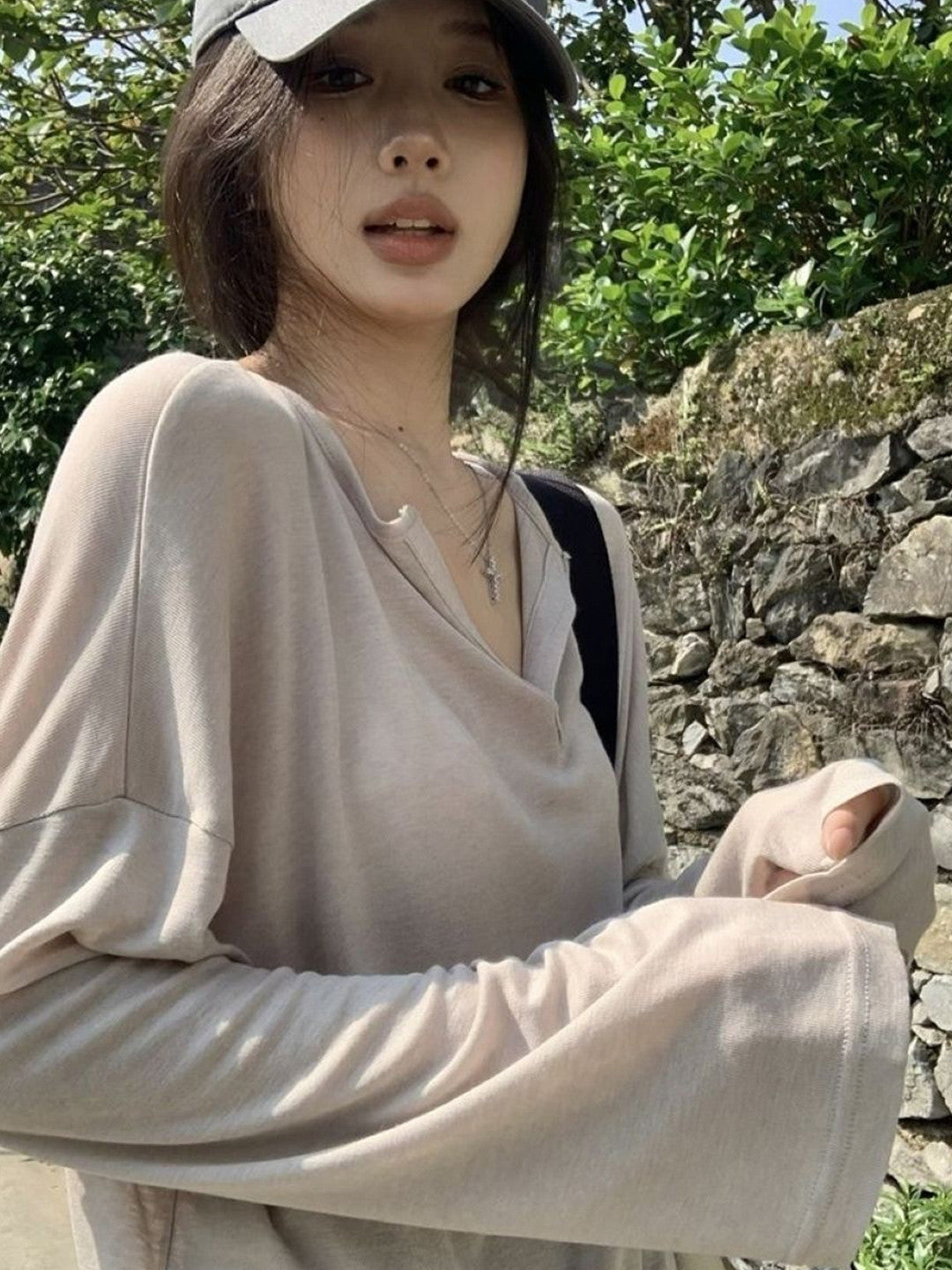 Grey V-Neck Long Sleeves Solid Polyester Top