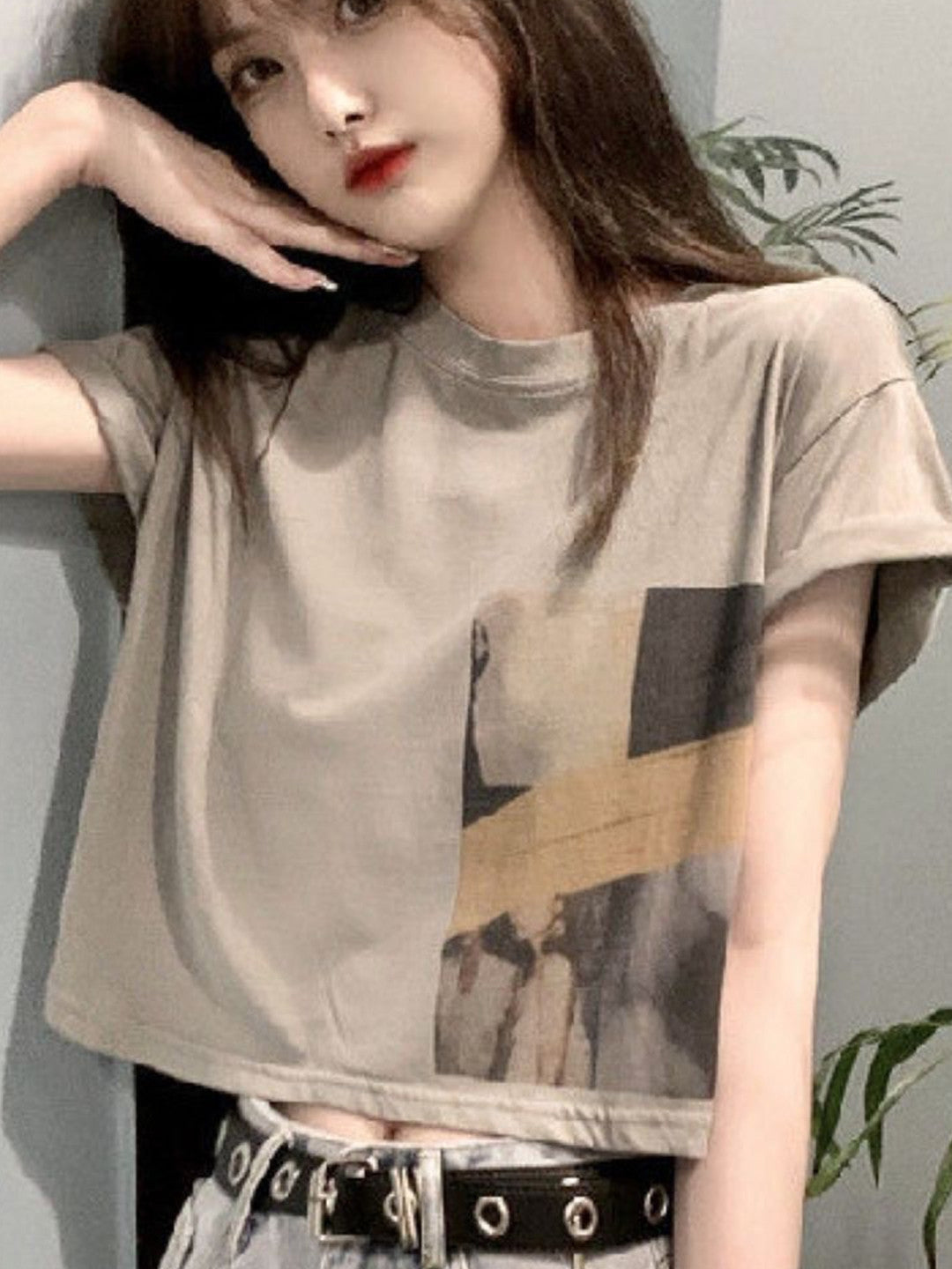 Brown Round Neck Short Sleeves Graphic Polyester Tops