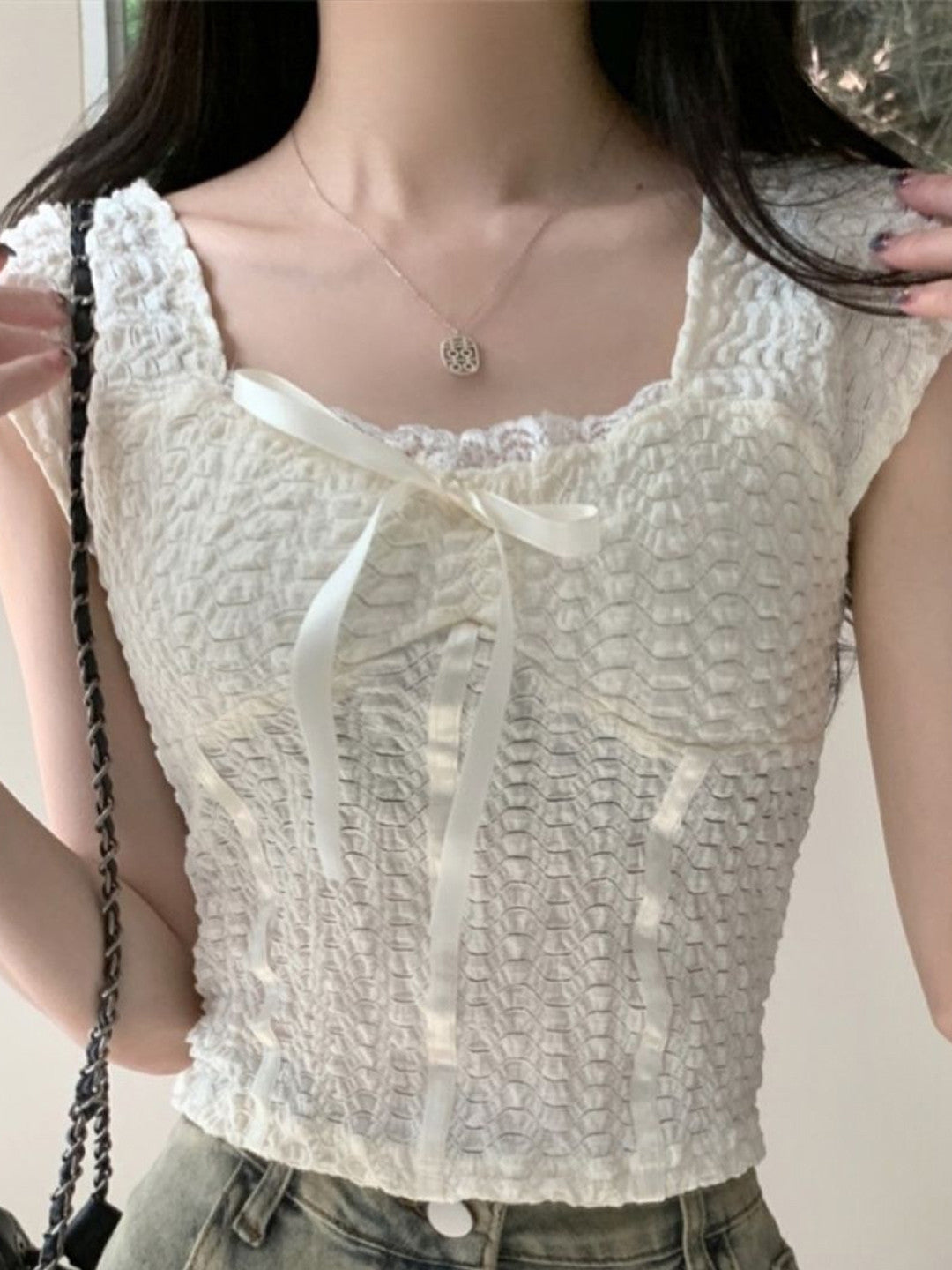 White Square Neck Sleeveless Solid Polyester Top