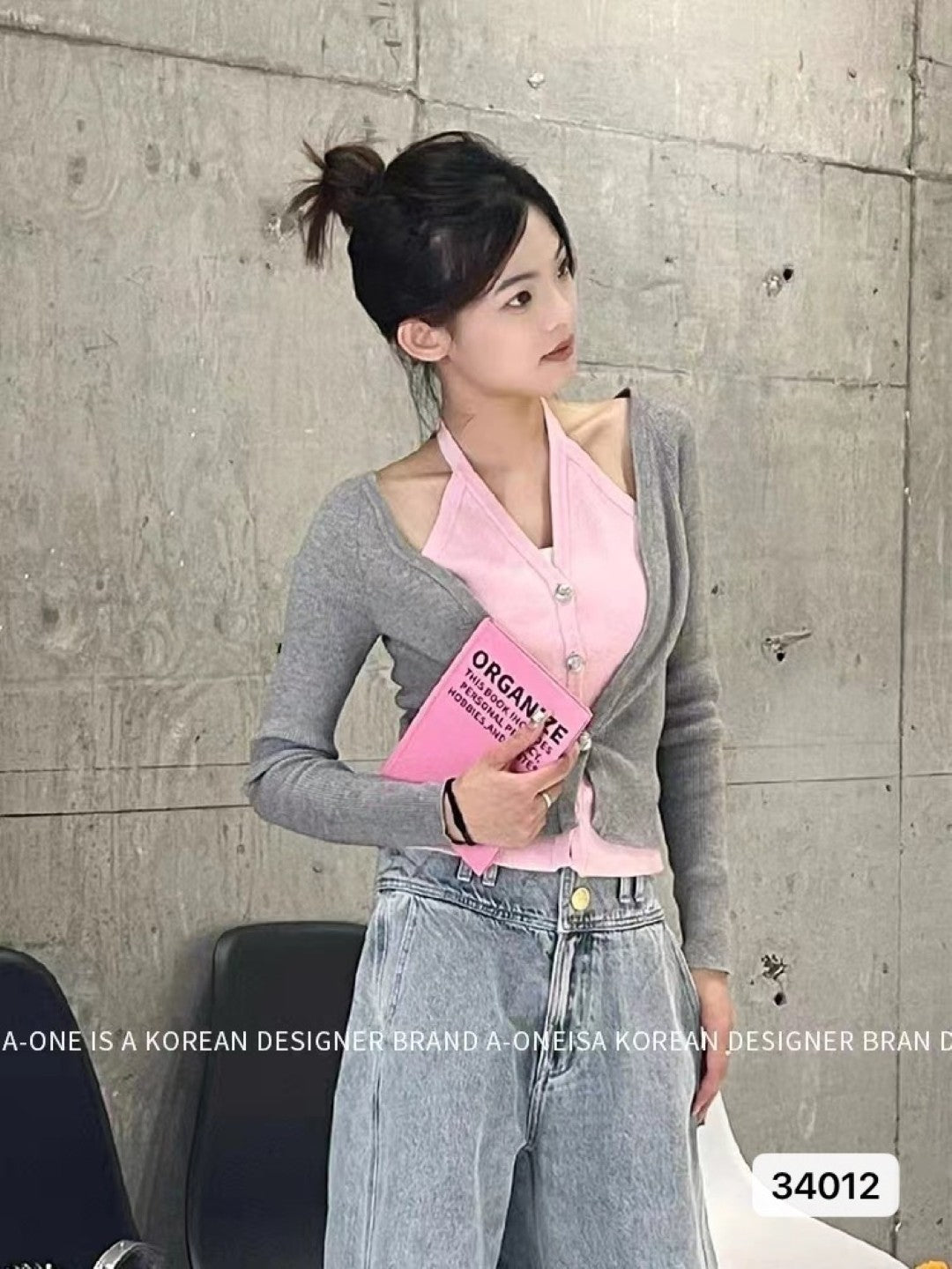Grey V-Neck Long Sleeves Solid Top