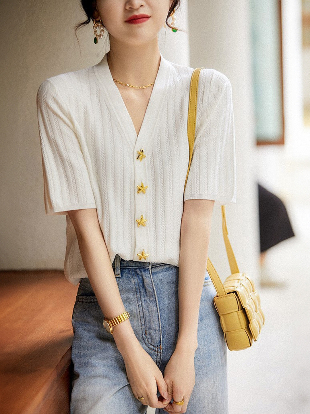 White V-Neck Short Sleeves Solid Polyester Top