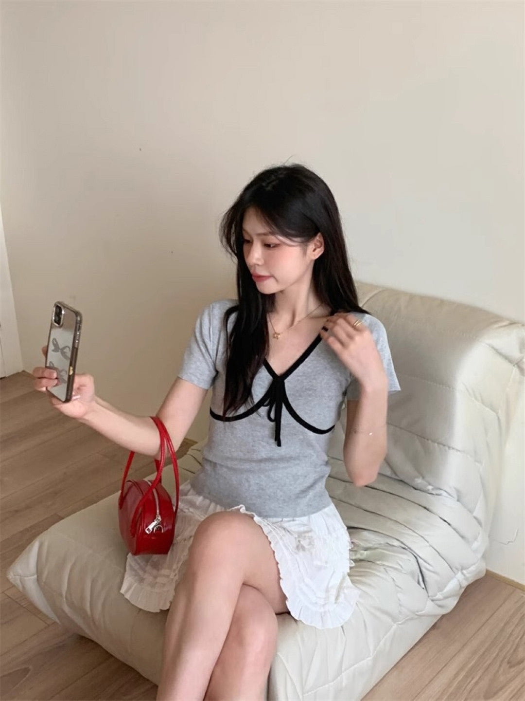 Grey V-Neck Short Sleeves Solid Polyester Top