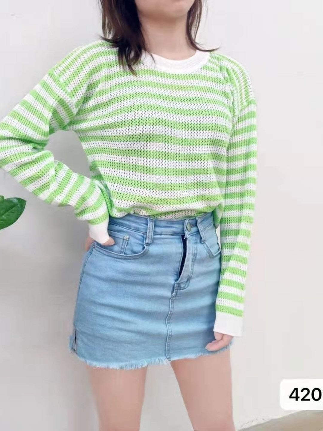 Green Round Neck Long Sleeves Horizontal Stripes Top