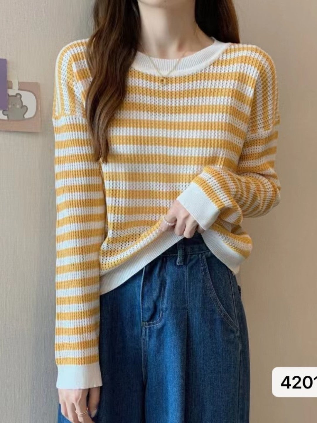 Yellow Round Neck Long Sleeves Horizontal Stripes Top