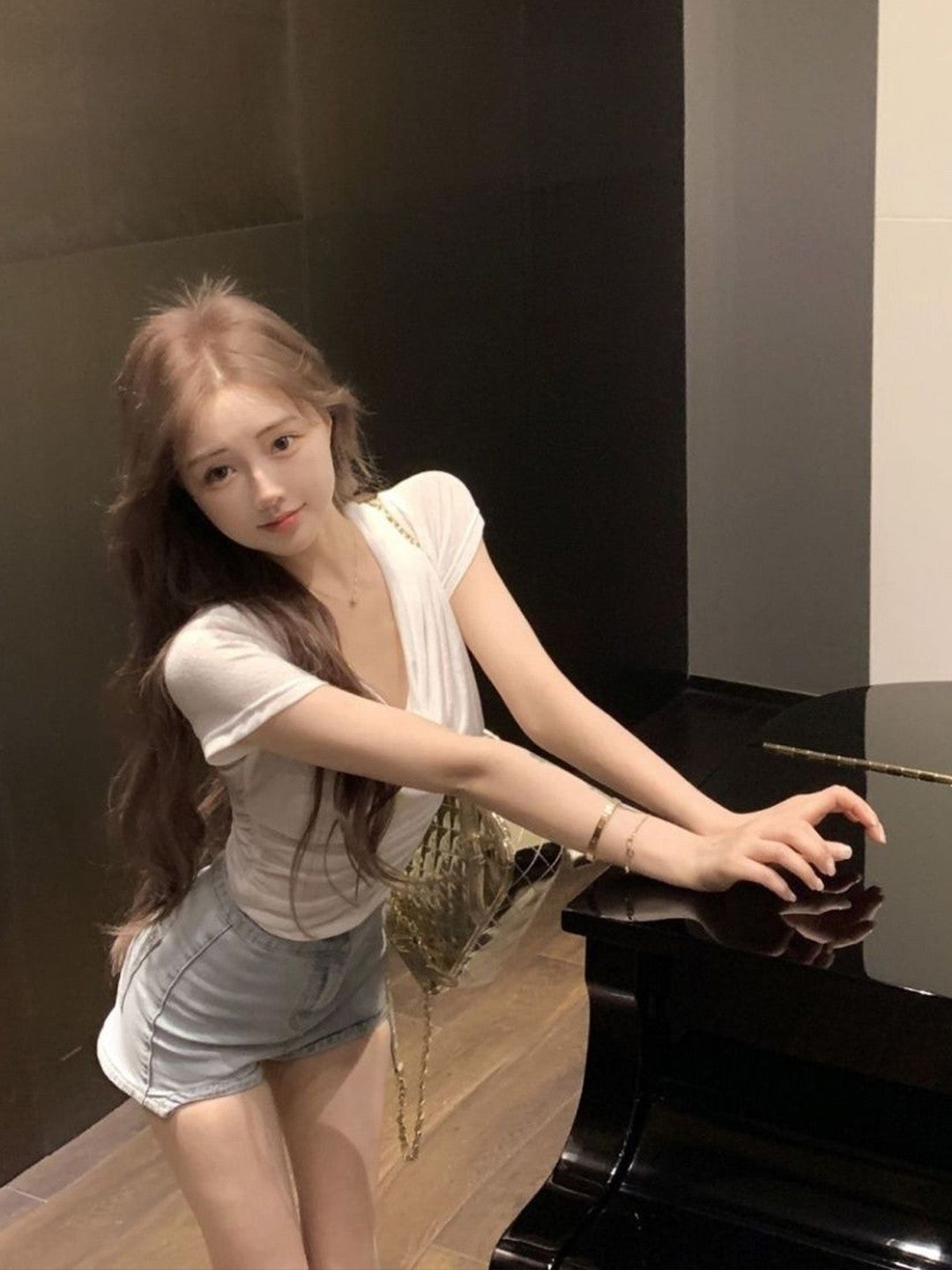 White V-Neck Short Sleeves Solid Polyester Top