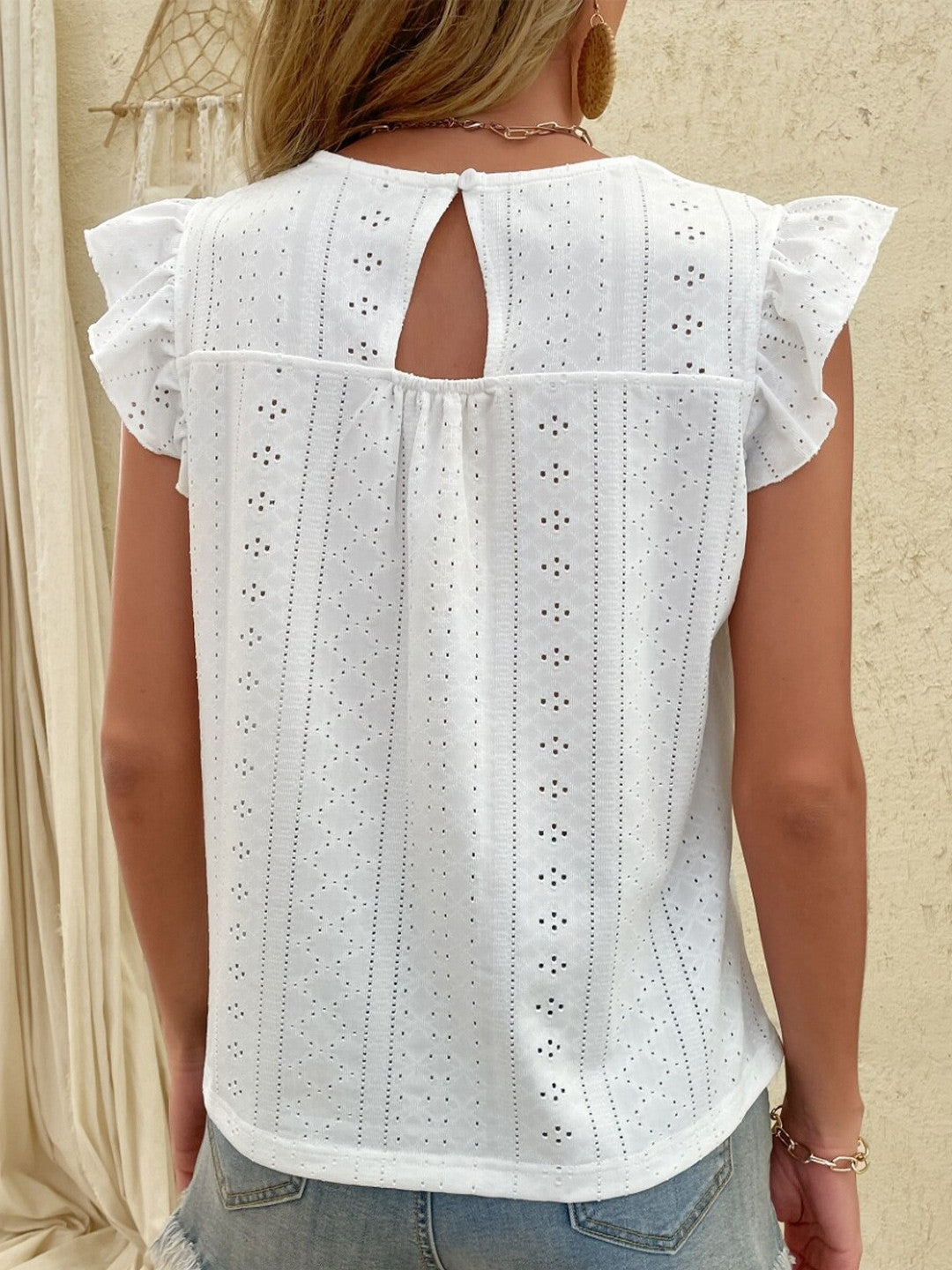 White V-Neck Solid Short Sleeves Polyester Top