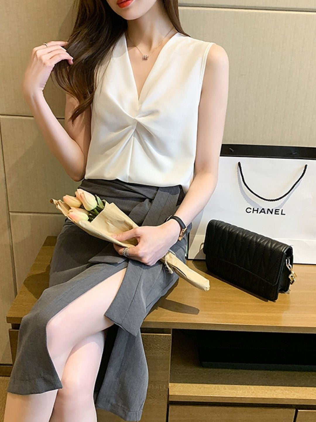 White V-Neck Sleeveless Solid Polyester Top