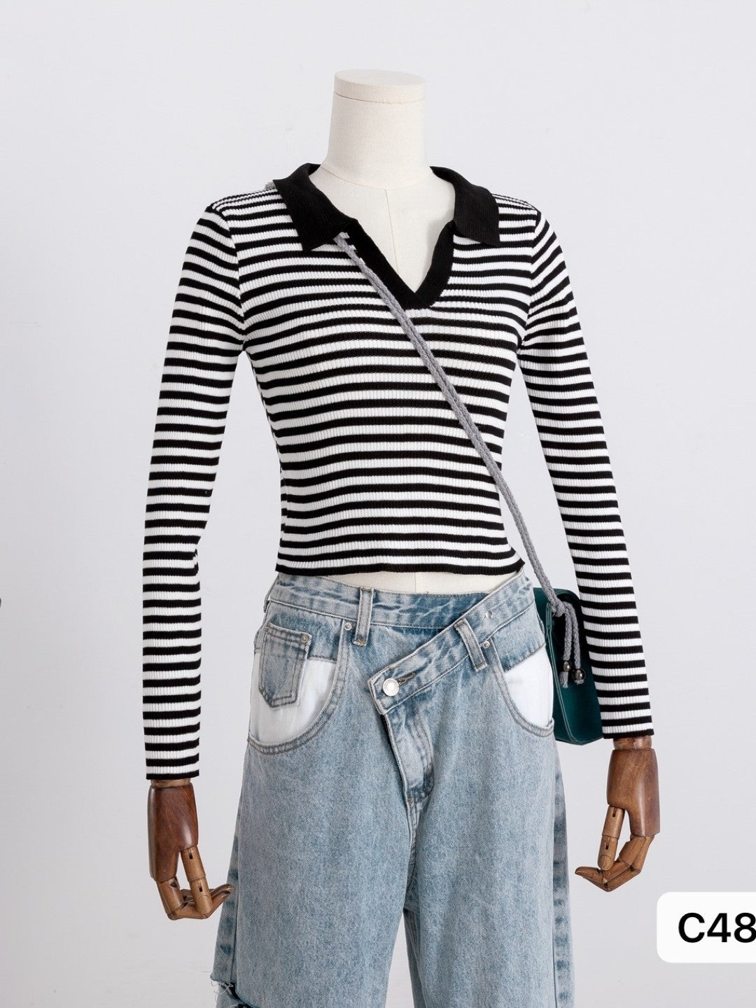 Black Shirt Collar Long Sleeves Horizontal Stripes Top