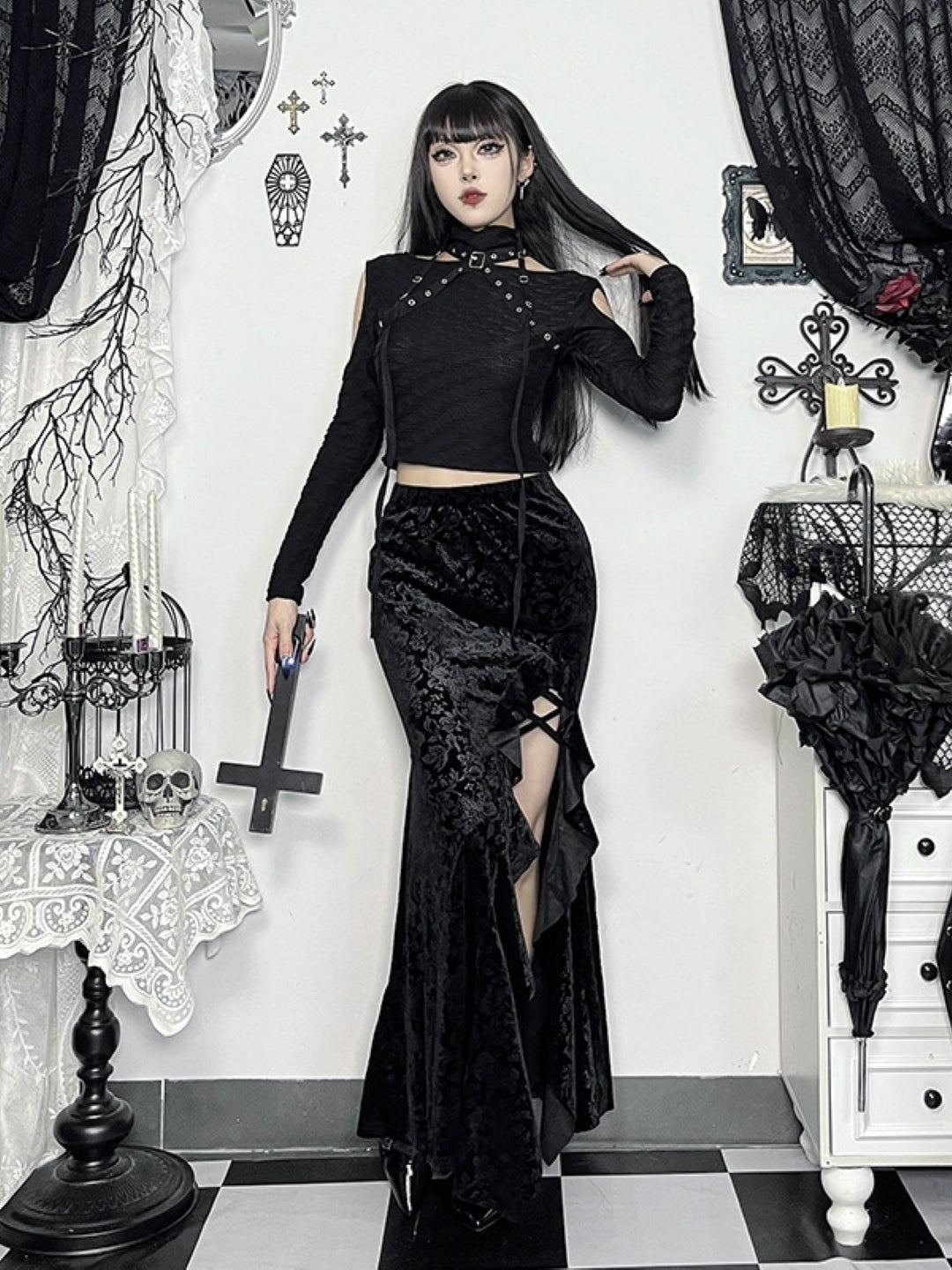 Black Solid Maxi Polyester Skirt