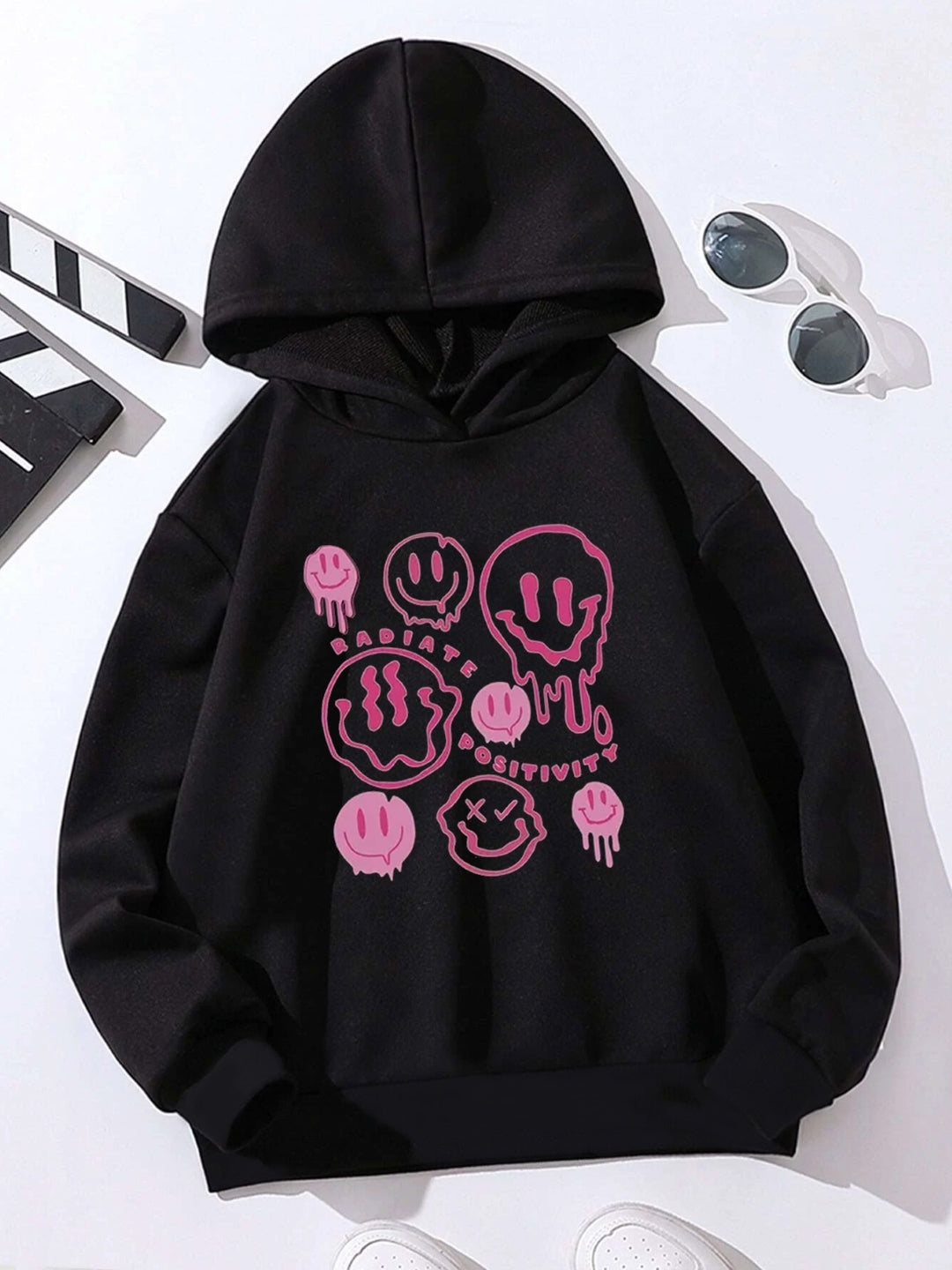 Black Graphics Printed Long Sleeves Polyester Hoodie