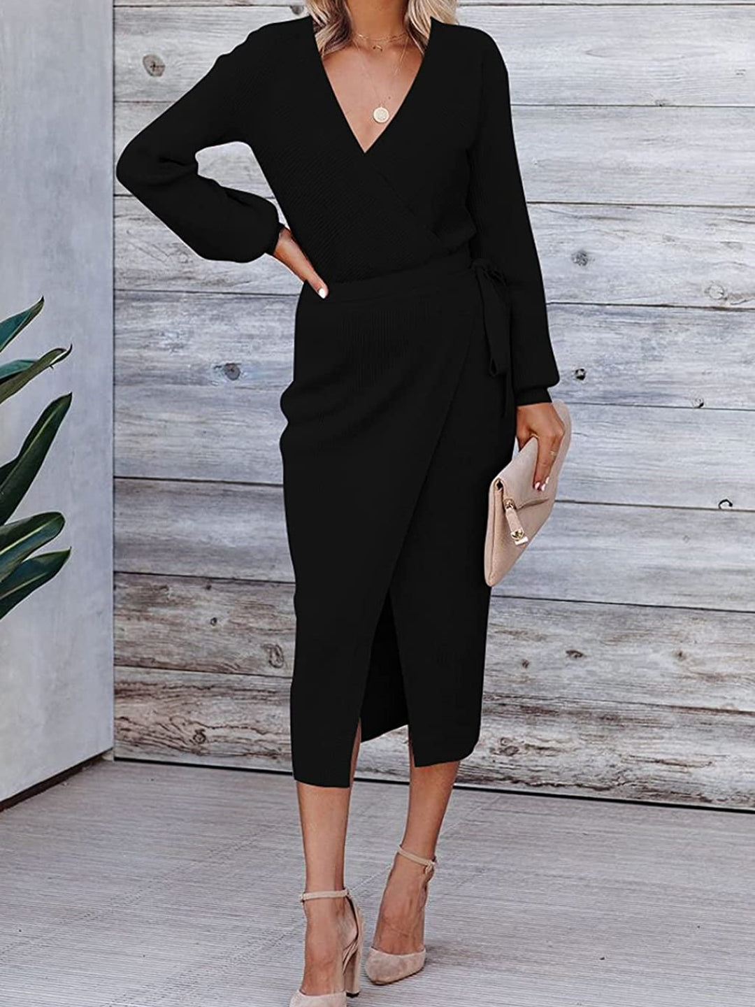 Black V-Neck Solid Long Sleeves Bodycon Polyester Knee Length Dress