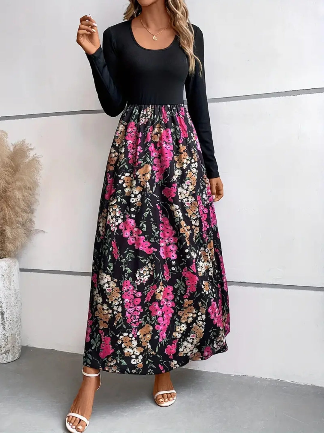 Black Round Neck Floral Long Sleeves A-Line Polyester Maxi Dress