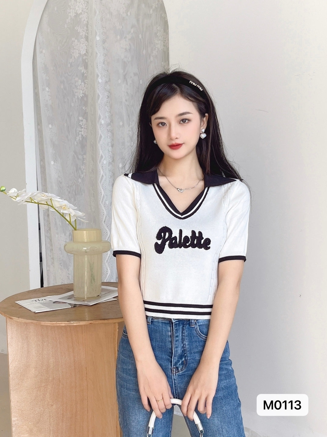 White Shirt Collar Short Sleeves Typography Top