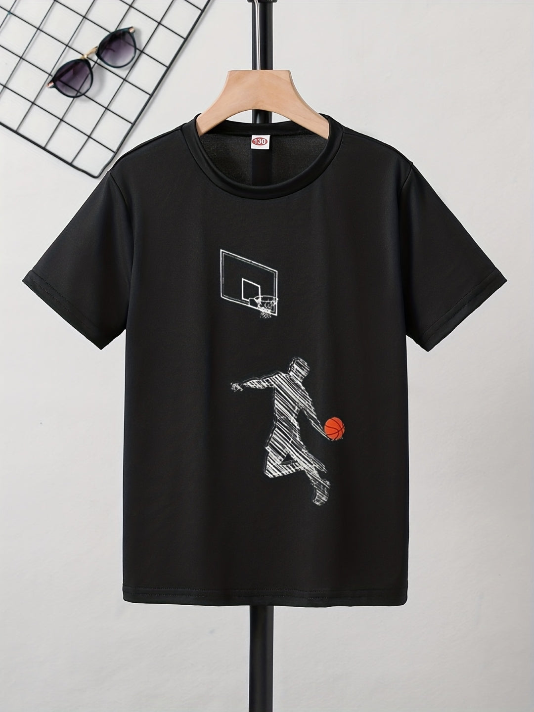 Black Round Neck Graphics Printed Short Sleeves Polyester T-Shirt