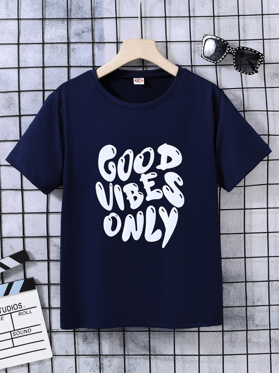 Navy Blue Round Neck Graphics Printed Short Sleeves Polyester T-Shirt