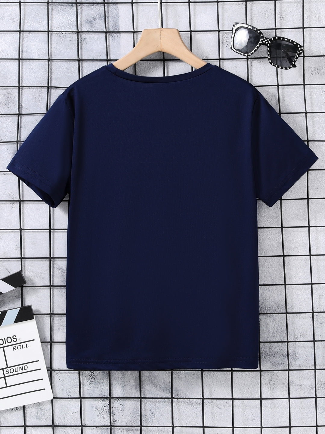 Navy Blue Round Neck Graphics Printed Short Sleeves Polyester T-Shirt