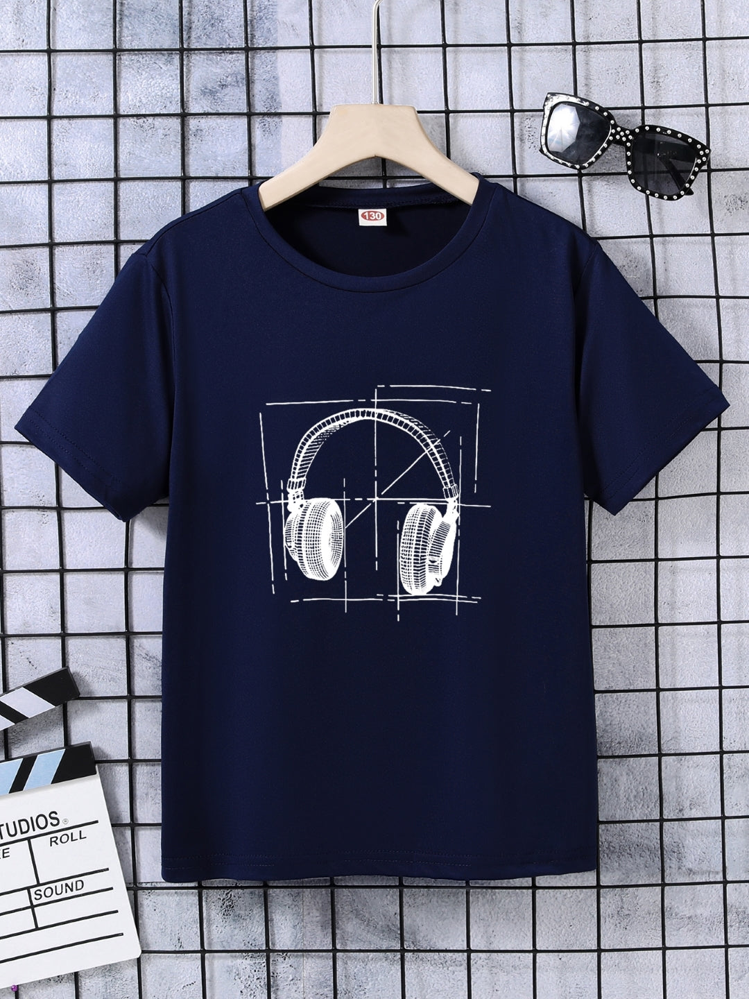 Navy Blue Round Neck Graphics Printed Short Sleeves Polyester T-Shirt