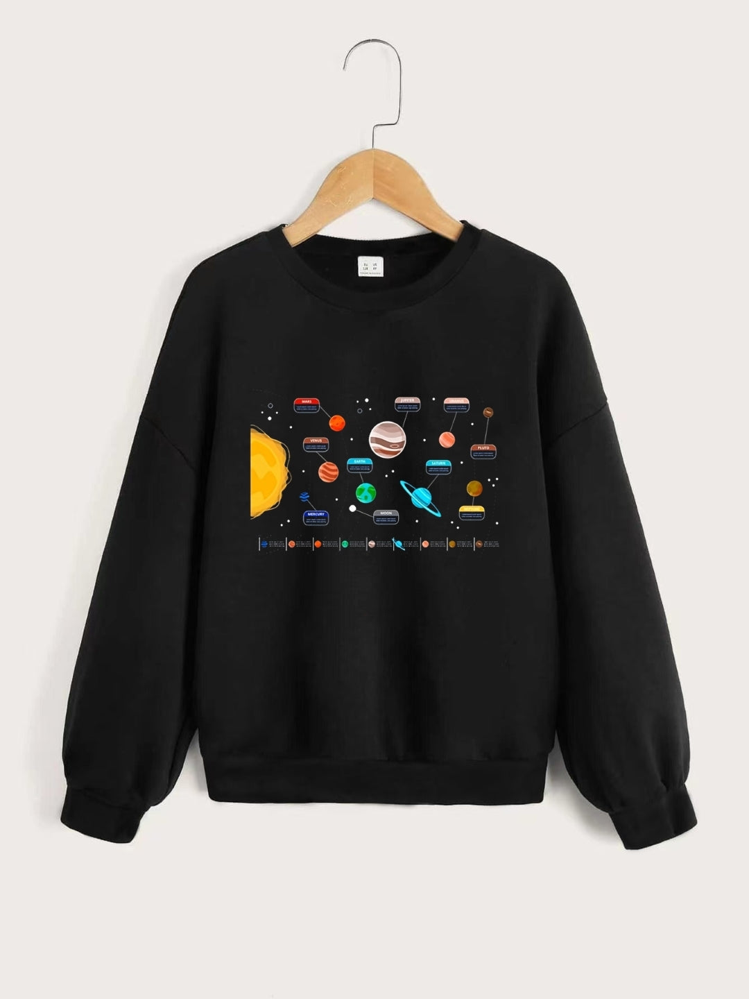 Black Round Neck Graphics Printed Long Sleeves Polyester Sweatshirt