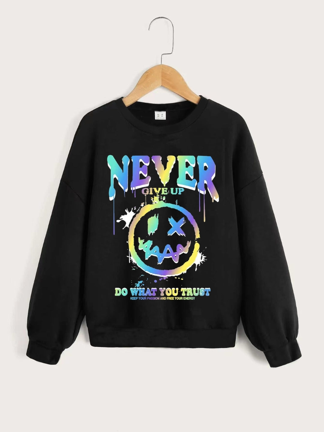 Black Round Neck Graphics Printed Long Sleeves Polyester Sweatshirt