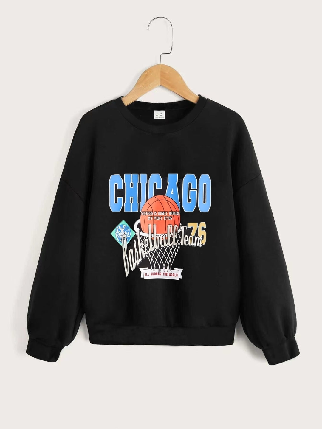 Black Round Neck Graphics Printed Long Sleeves Polyester Sweatshirt