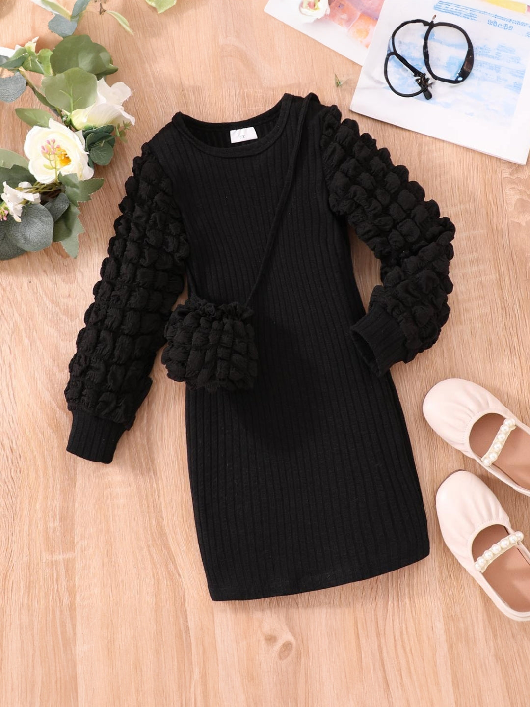 Black Round Neck Solid Long Sleeves Maxi Polyester Dress