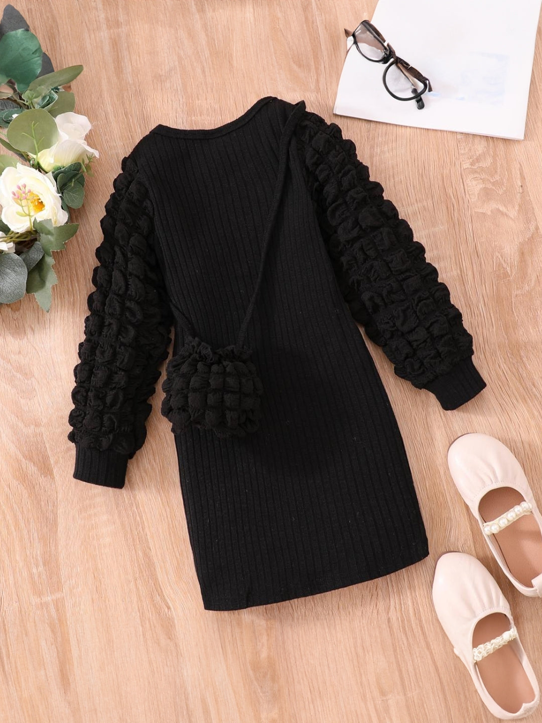 Black Round Neck Solid Long Sleeves Maxi Polyester Dress